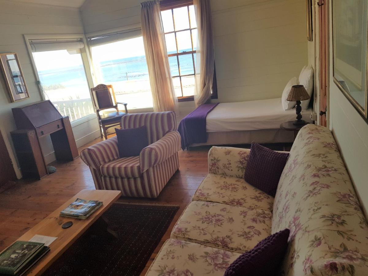 Bedrock Lodge Port Nolloth Ngoại thất bức ảnh