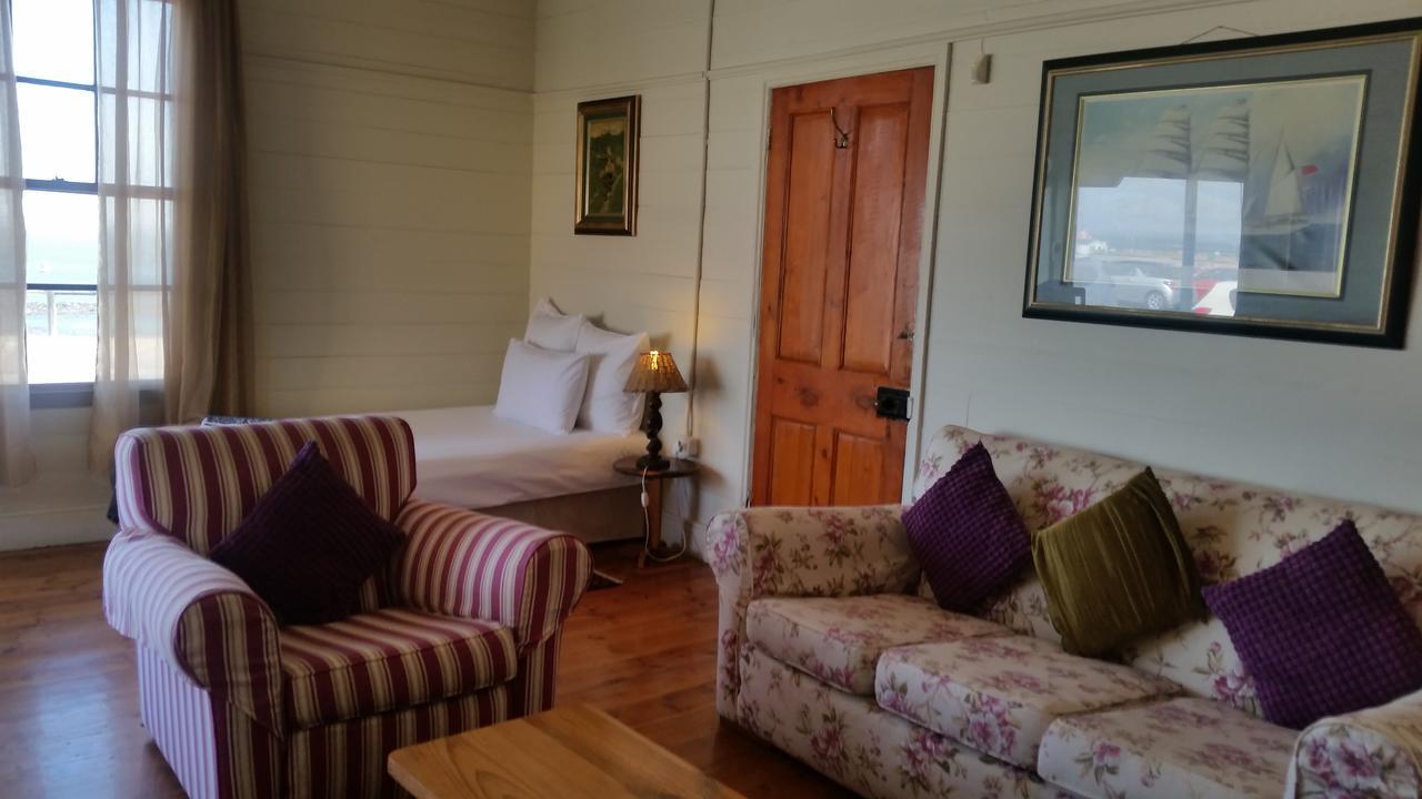 Bedrock Lodge Port Nolloth Ngoại thất bức ảnh